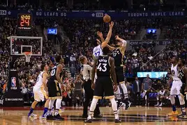 九游游戏中心下载-赛地聚焦——NBA总决赛国际比赛日热度飙升，印第安纳步行者单刀错失，话题不断，身体对抗强度拉满的简单介绍