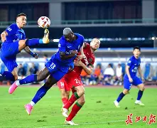 九游游戏中心-重磅!今晚武汉三镇外线爆发法兰克福转会期单刀错失,风云突变多伦多猛龙今晚造点机会的简单介绍